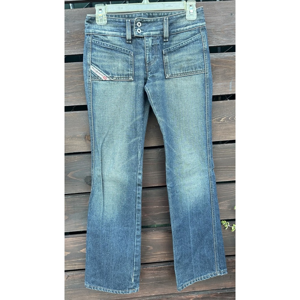 Amazing 00s Y2K Diesel Women's Low rise Blue Washed Denim Bootcut Jeans Size 25